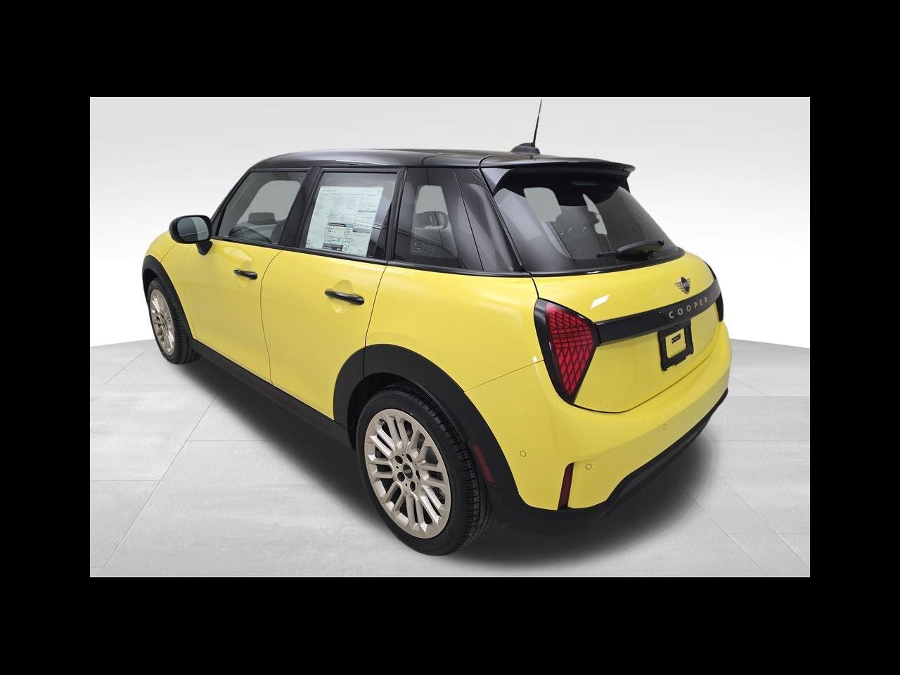 2026 MINI Cooper S SIGNATURE PLUS