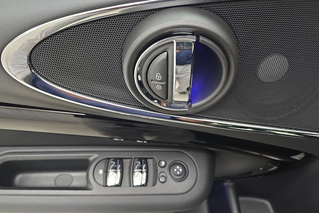 2024 MINI John Cooper Works Clubman