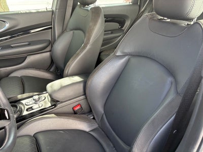2024 MINI John Cooper Works Clubman