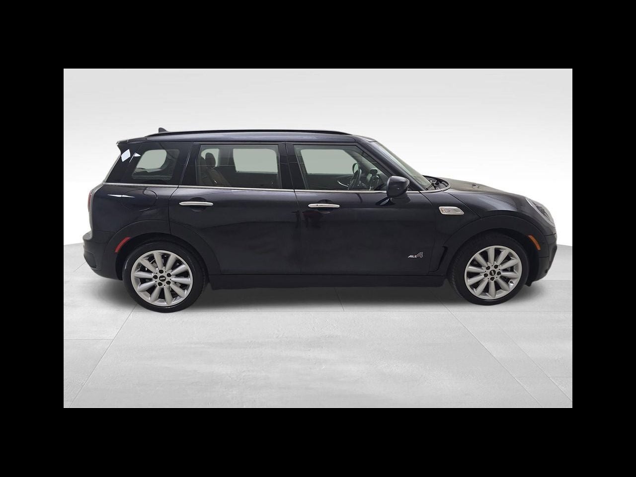 2023 MINI Cooper S Clubman Clubman
