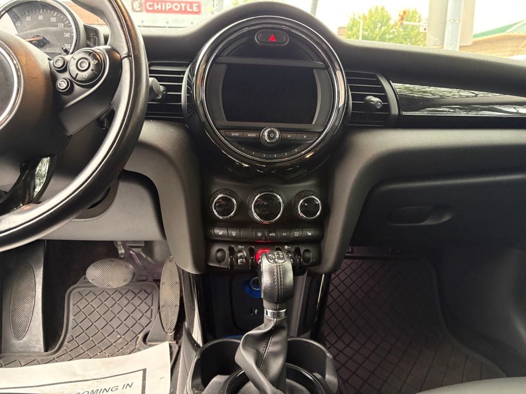 2019 MINI Cooper Cooper