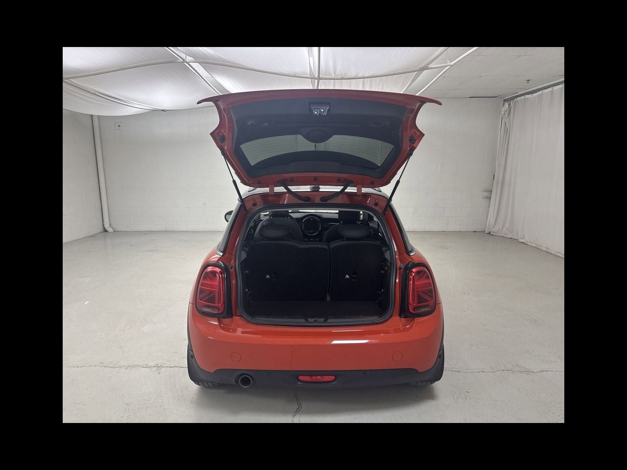 2019 MINI Cooper Cooper