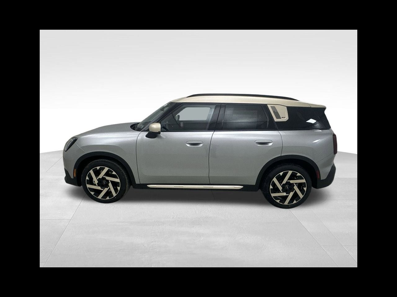 2026 MINI Cooper S Countryman ICONIC