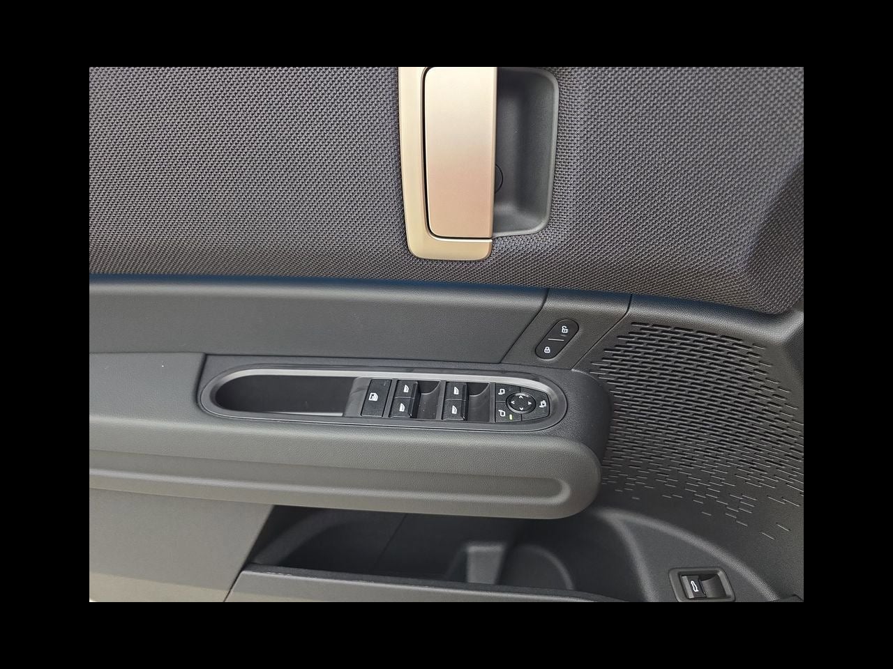2027 MINI Cooper S Countryman SIGNATURE PLUS