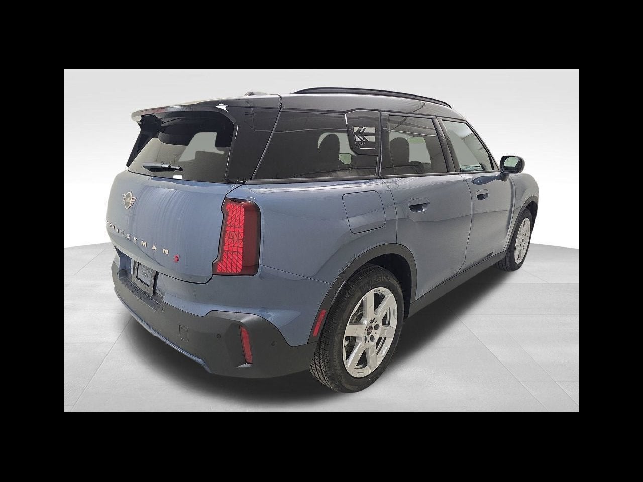 2027 MINI Cooper S Countryman ICONIC