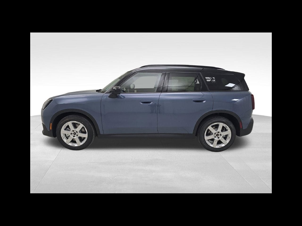 2027 MINI Cooper S Countryman ICONIC
