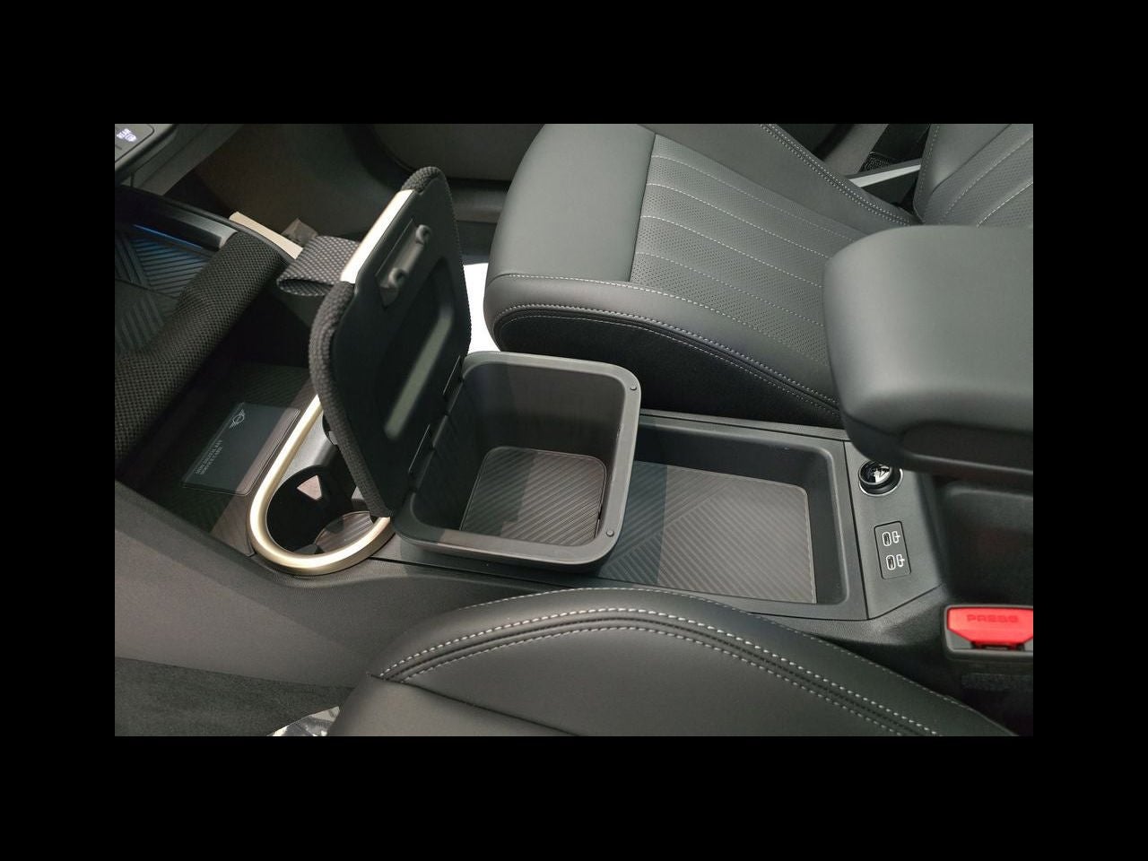 2027 MINI Cooper S Countryman ICONIC