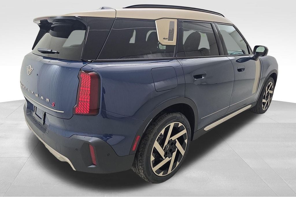 2027 MINI Cooper S Countryman ICONIC
