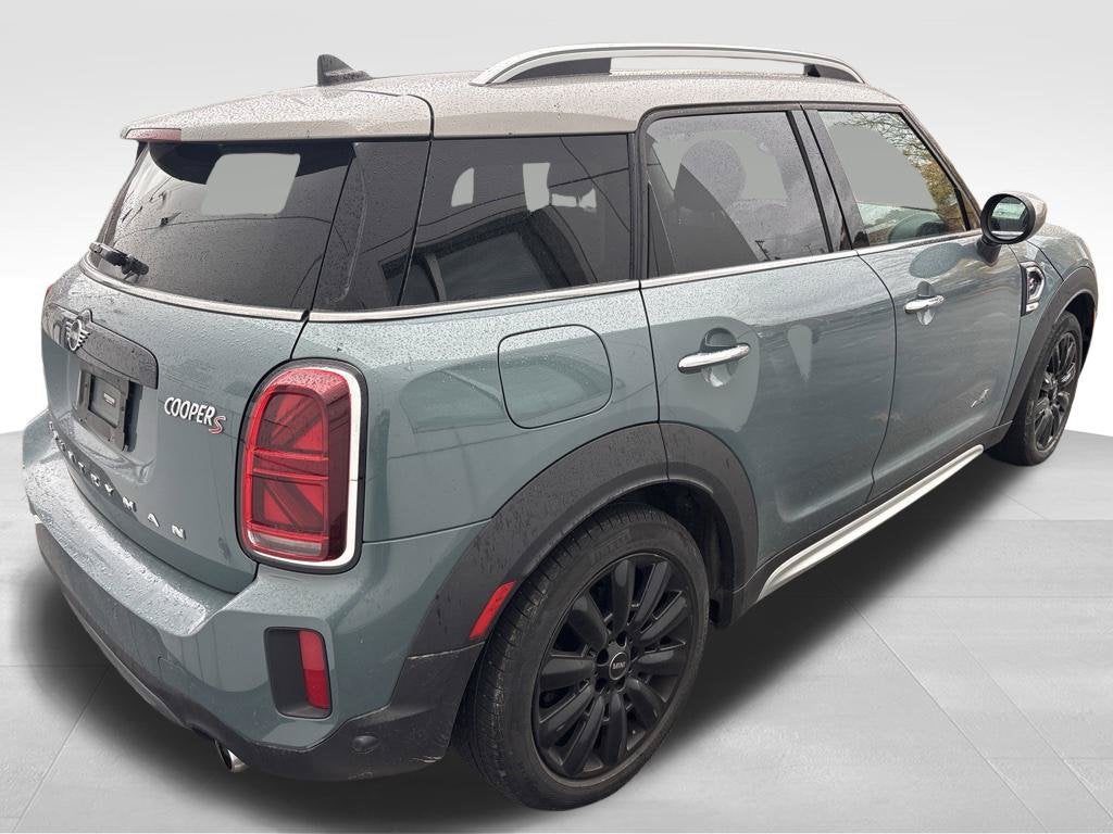 2024 MINI Cooper S Countryman Iconic