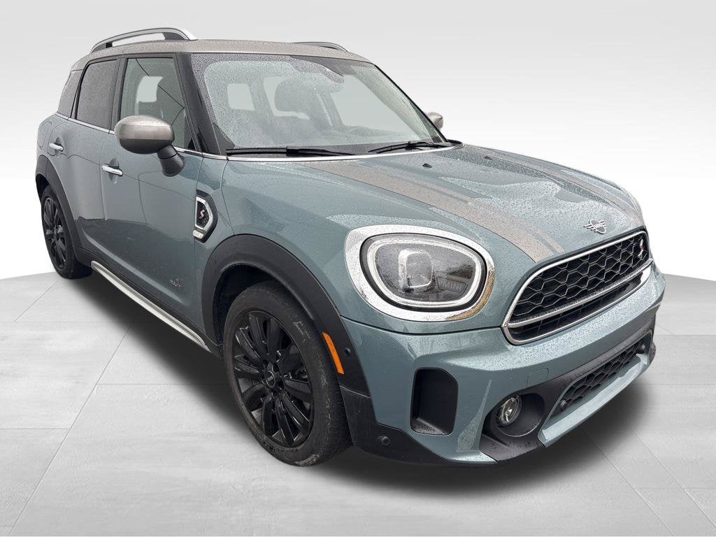 2024 MINI Cooper S Countryman Iconic