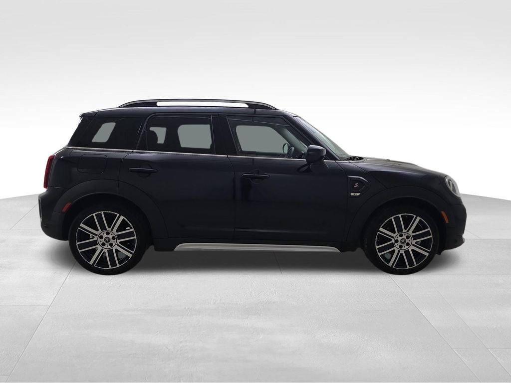 2024 MINI Cooper S Countryman Iconic