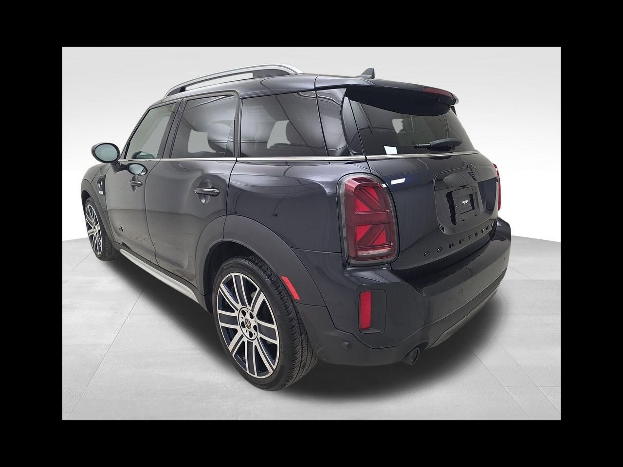 2024 MINI Cooper S Countryman Iconic