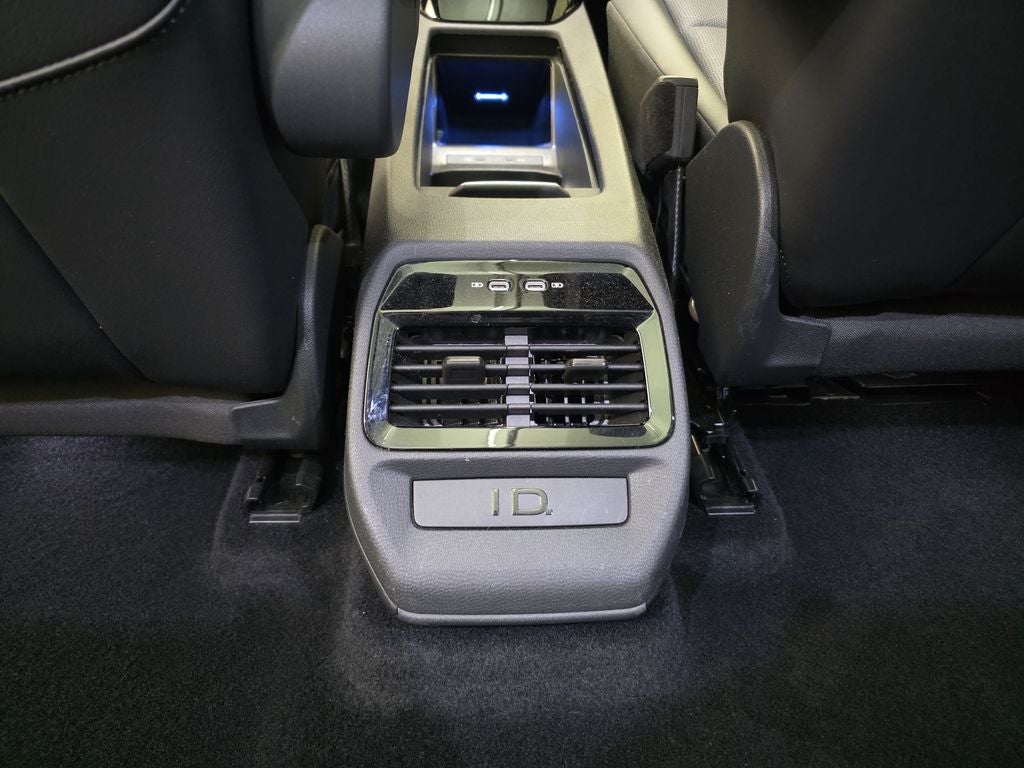 2022 Volkswagen ID.4 Pro S