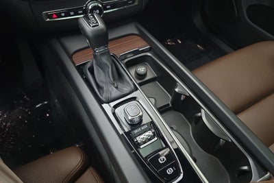 2020 Volvo XC60 T5 Inscription
