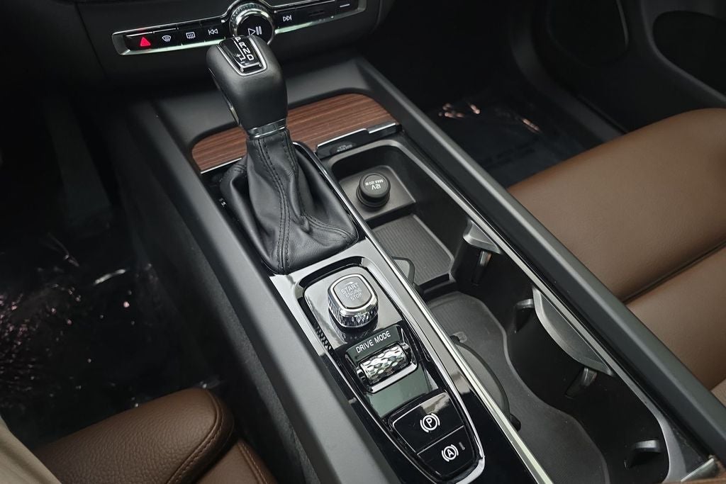 2020 Volvo XC60 T5 Inscription