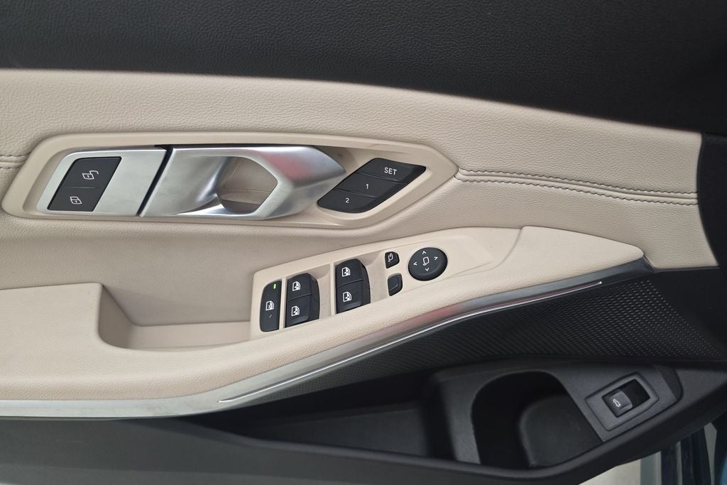 2021 BMW 330i xDrive 330i xDrive
