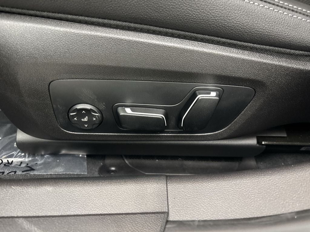 2026 BMW 330i 330i xDrive
