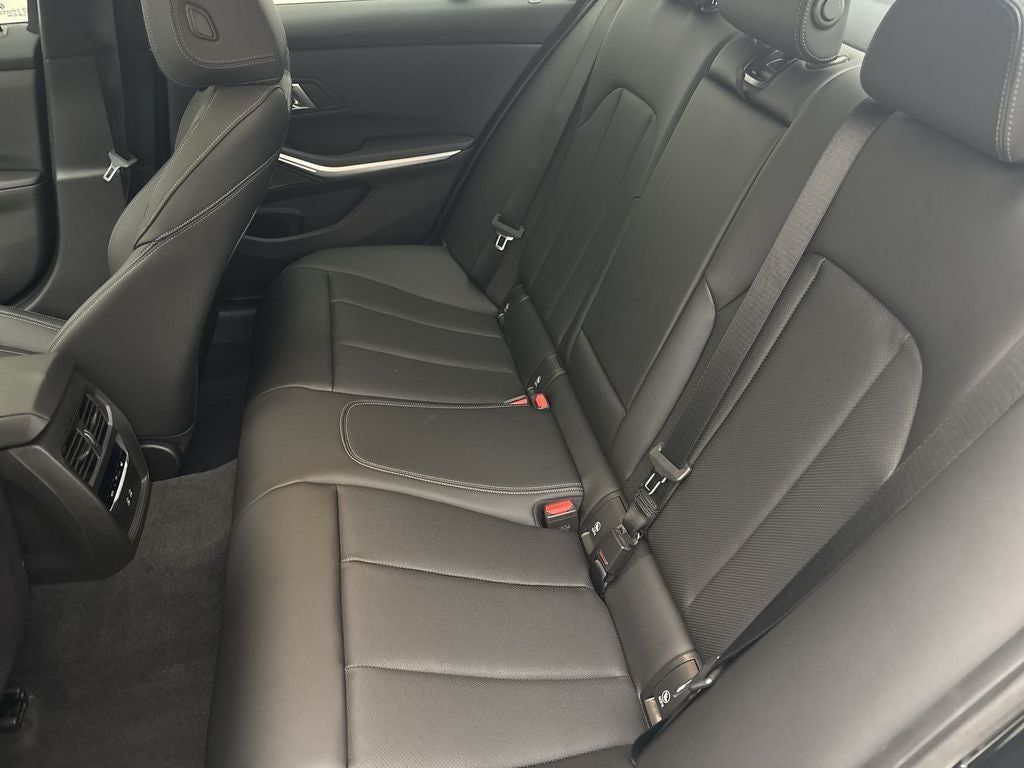 2026 BMW 330i 330i xDrive