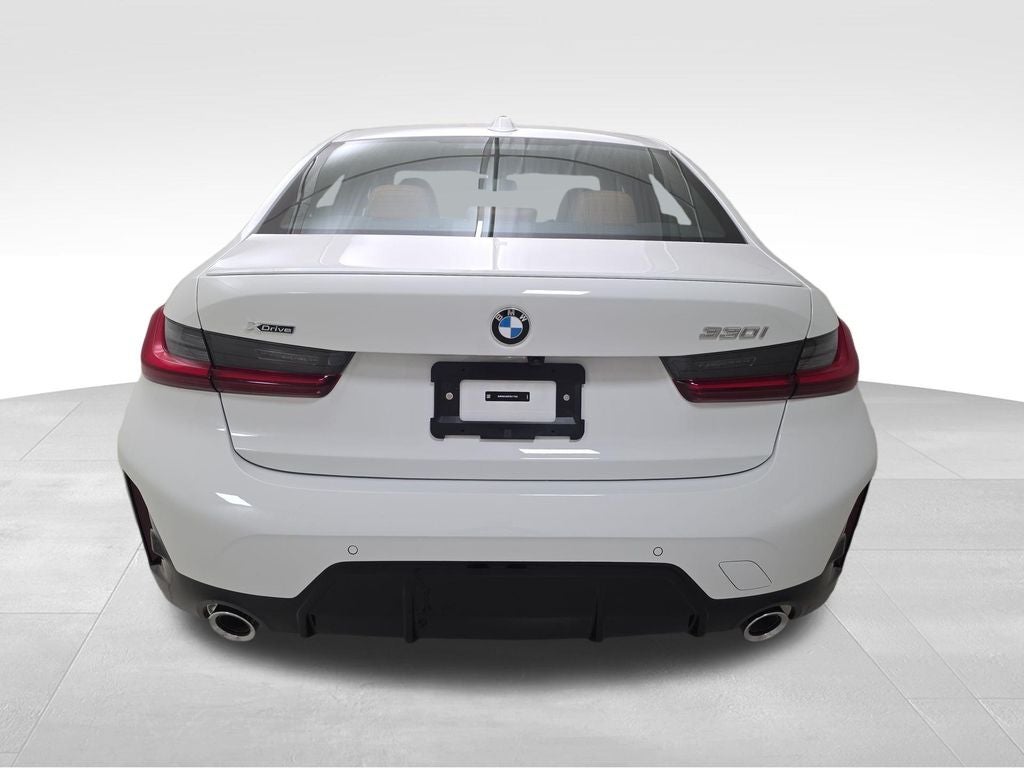 2026 BMW 330i 330i xDrive