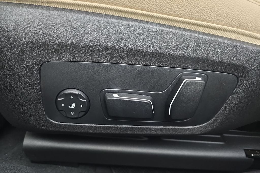 2026 BMW 330i 330i xDrive