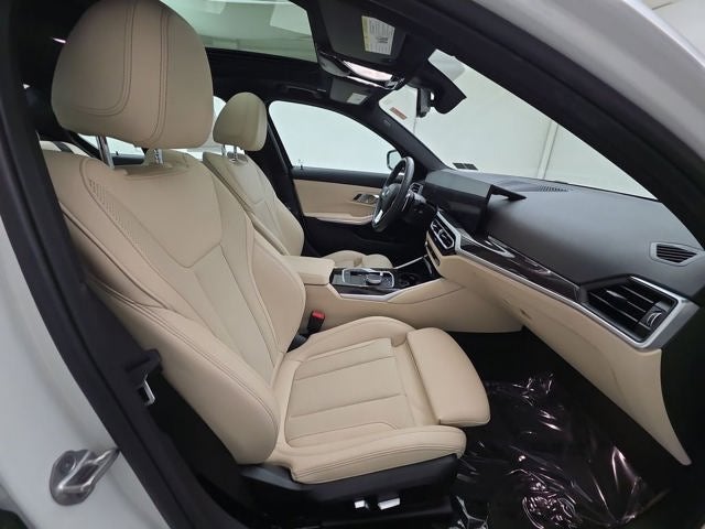 2023 BMW 330i xDrive 330i xDrive