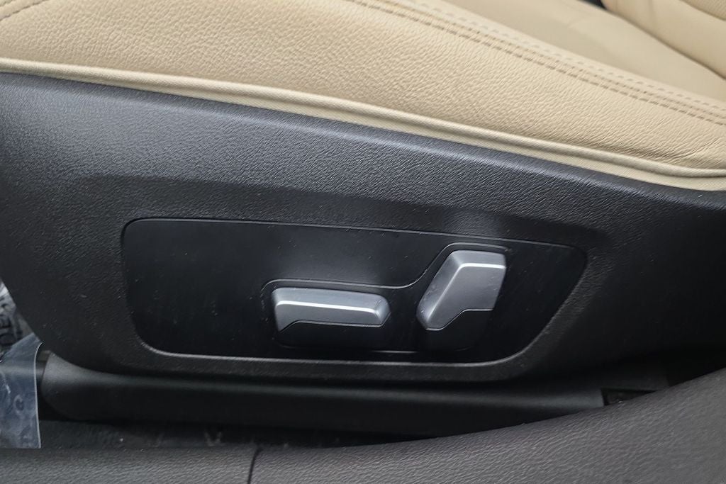 2023 BMW 330i xDrive 330i xDrive