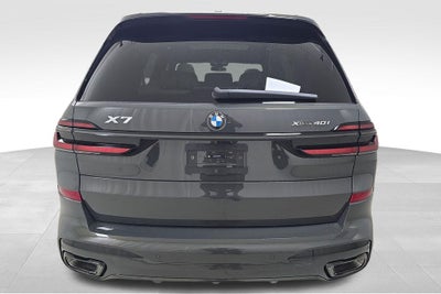 2027 BMW X7 xDrive40i