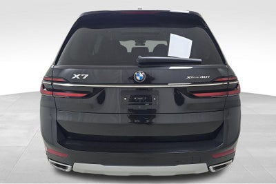 2027 BMW X7 xDrive40i