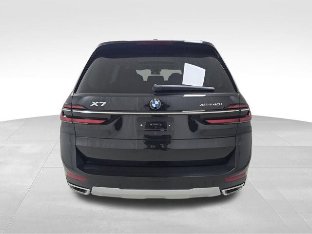 2027 BMW X7 xDrive40i