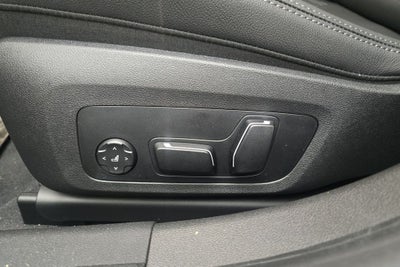 2026 BMW 330i 330i xDrive