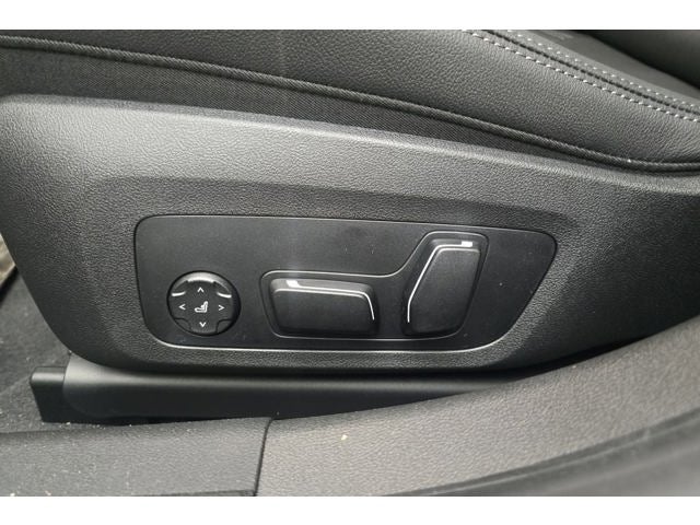 2026 BMW 330i 330i xDrive