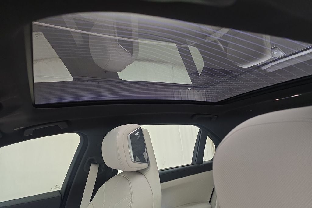 2023 BMW 760i 760i xDrive