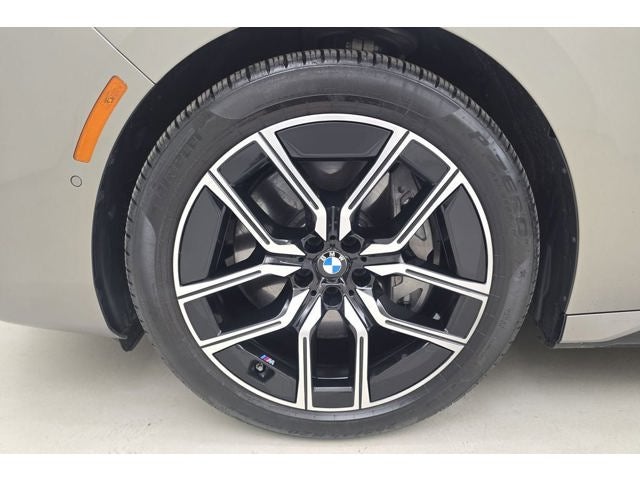 2023 BMW 760i 760i xDrive