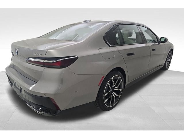2023 BMW 760i 760i xDrive