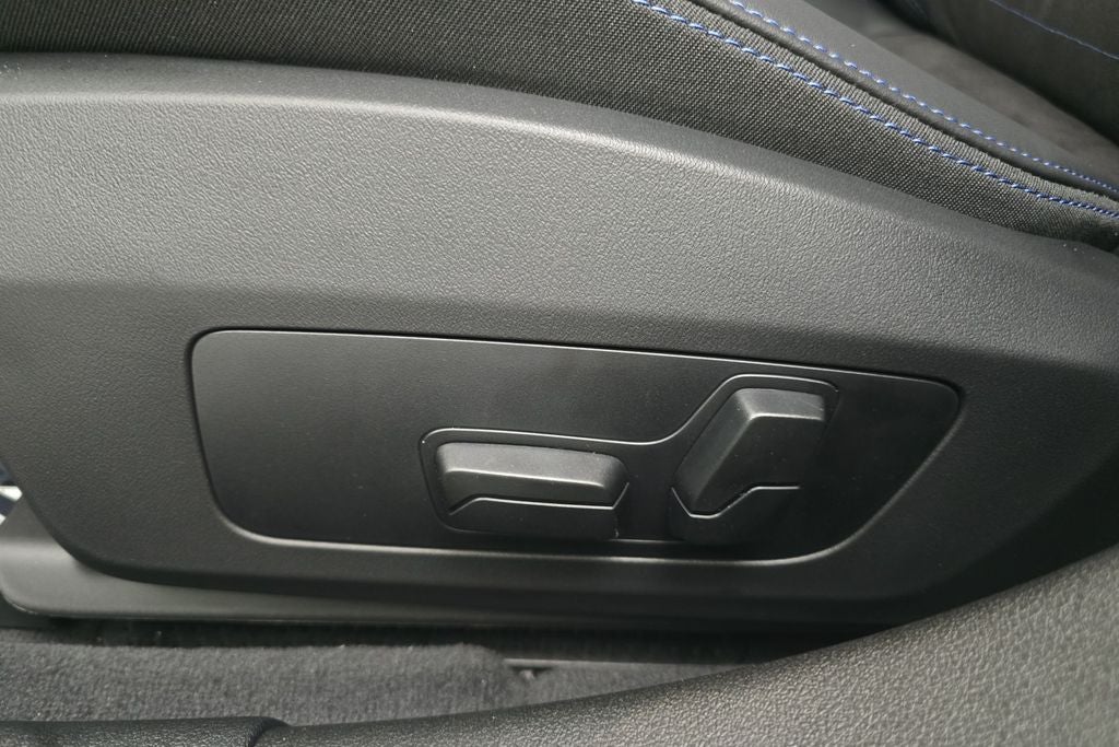 2026 BMW 235i M235i xDrive
