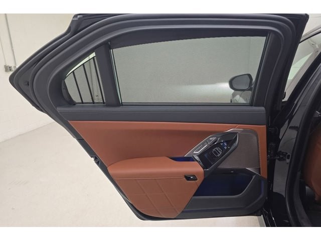 2025 BMW 750e xDrive 750e xDrive