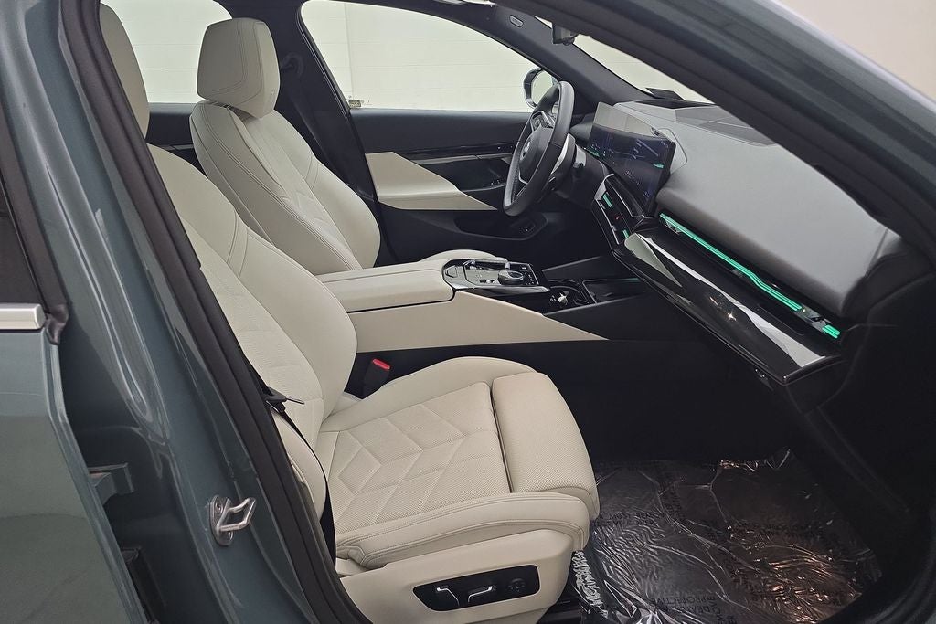 2024 BMW 5 Series 530i xDrive
