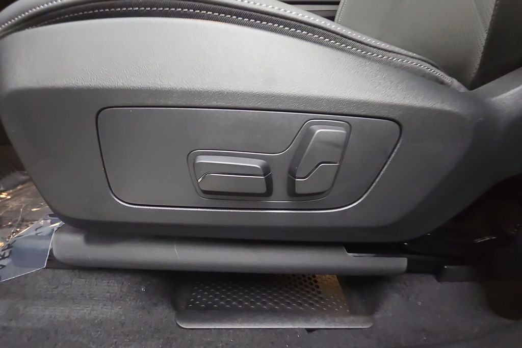 2027 BMW X1 xDrive28i