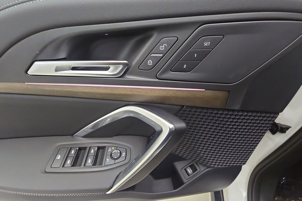 2027 BMW X1 xDrive28i