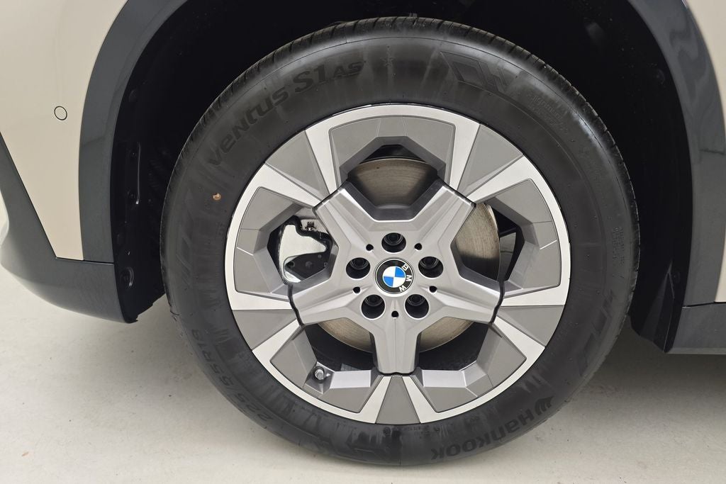 2027 BMW X1 xDrive28i
