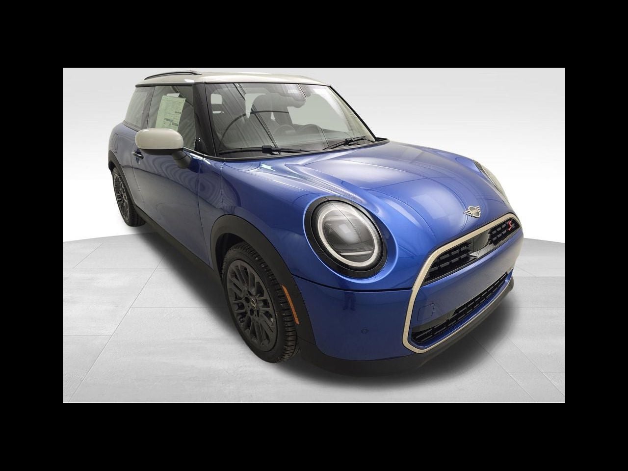 2026 MINI 2 DOOR SIGNATURE PLUS