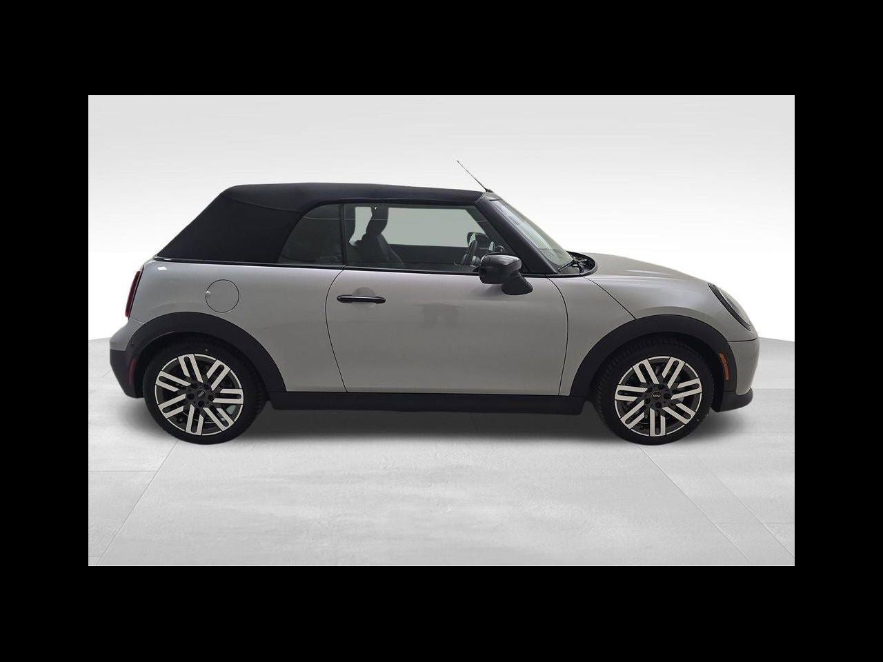 2026 MINI CONVERTIBLE SIGNATURE PLUS