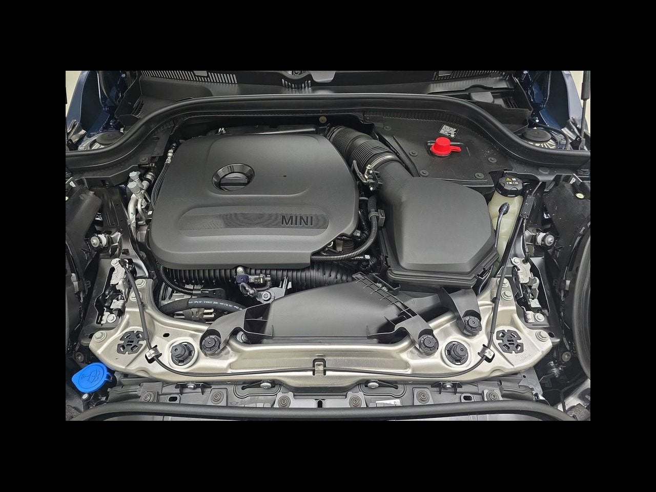 2026 MINI 4 DOOR ICONIC