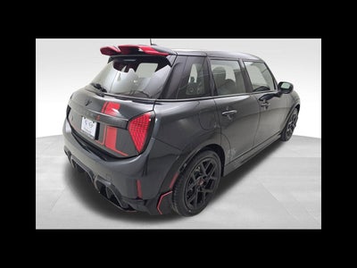 2026 MINI 4 DOOR ICONIC
