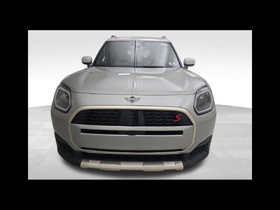 2027 MINI COUNTRYMAN ICONIC