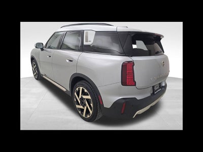 2027 MINI COUNTRYMAN ICONIC