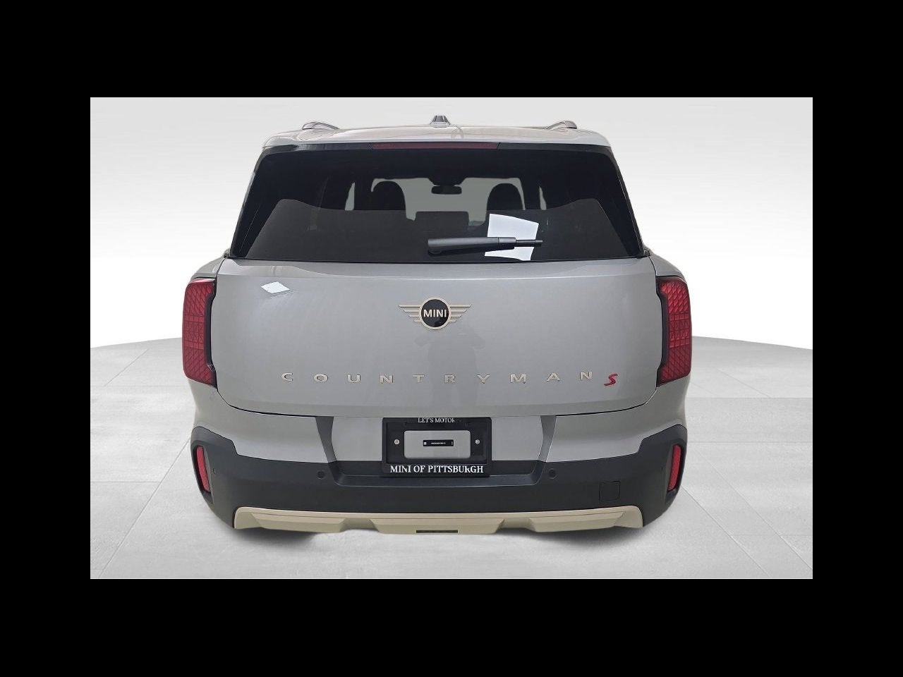 2027 MINI COUNTRYMAN ICONIC